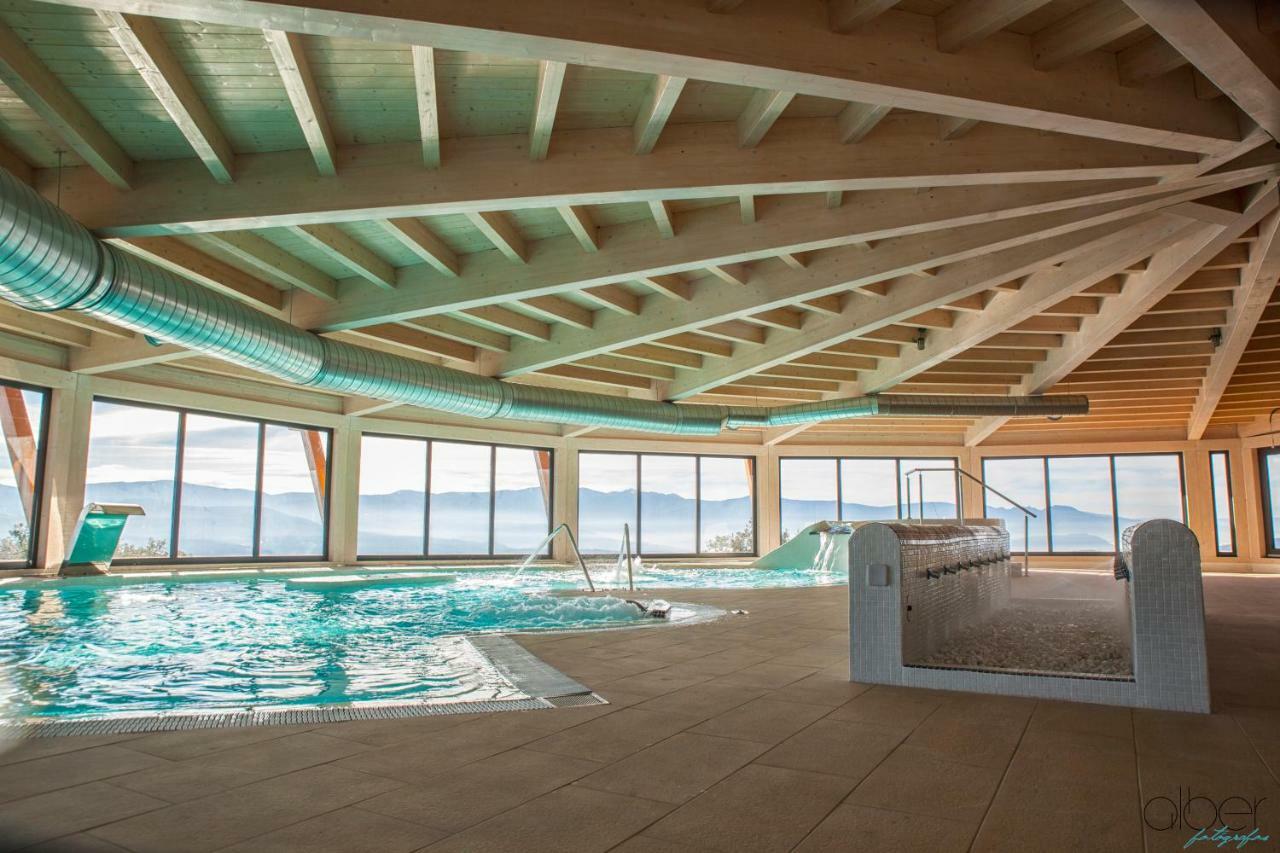 The Rock Suites & Spa Congosto Exterior photo