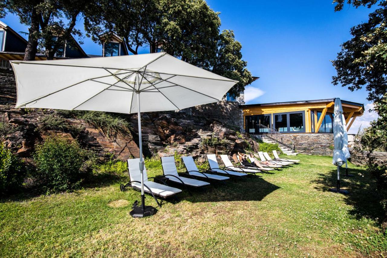 The Rock Suites & Spa Congosto Exterior photo